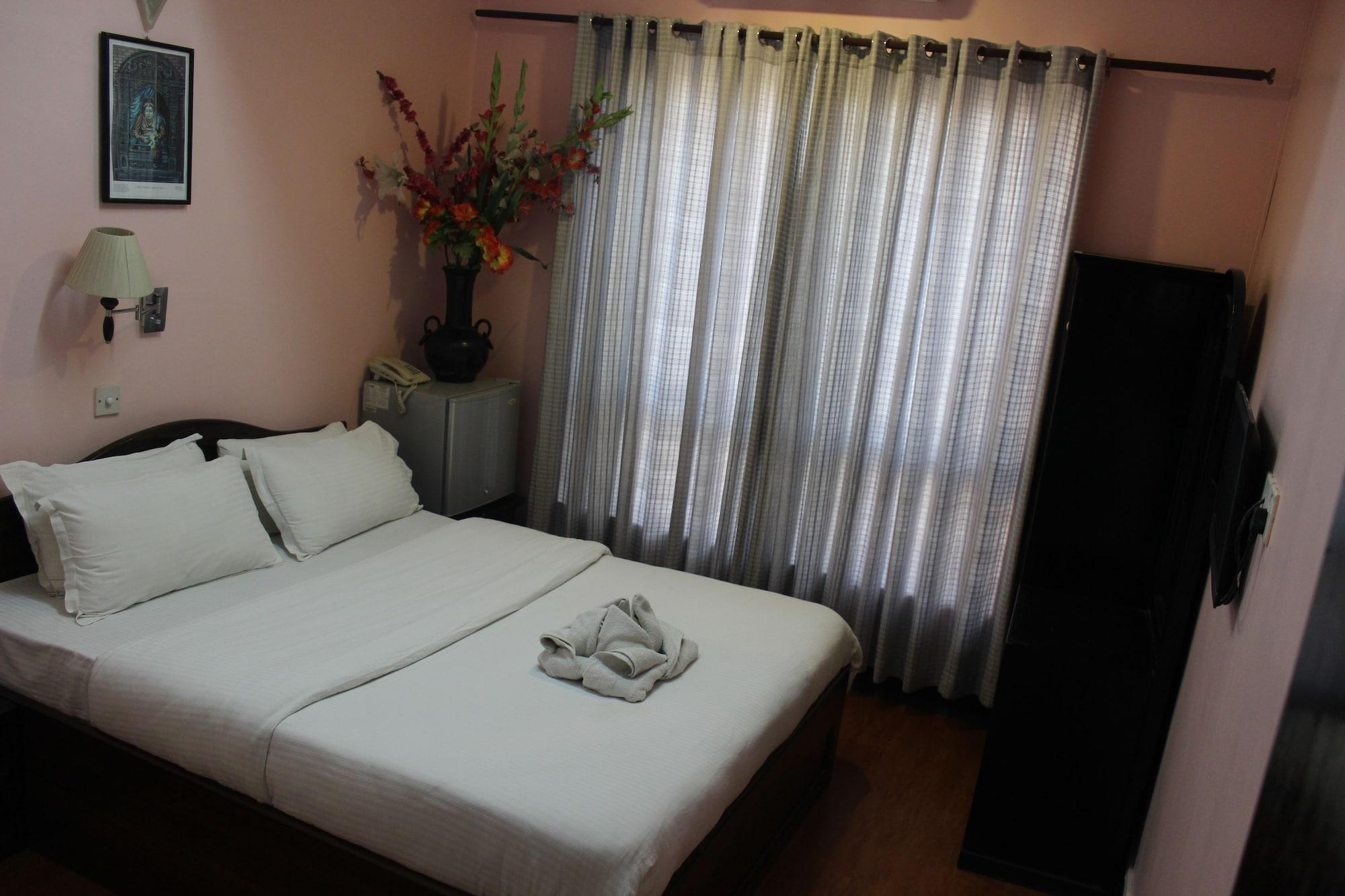 Hotel Buddha Land Катманду Экстерьер фото