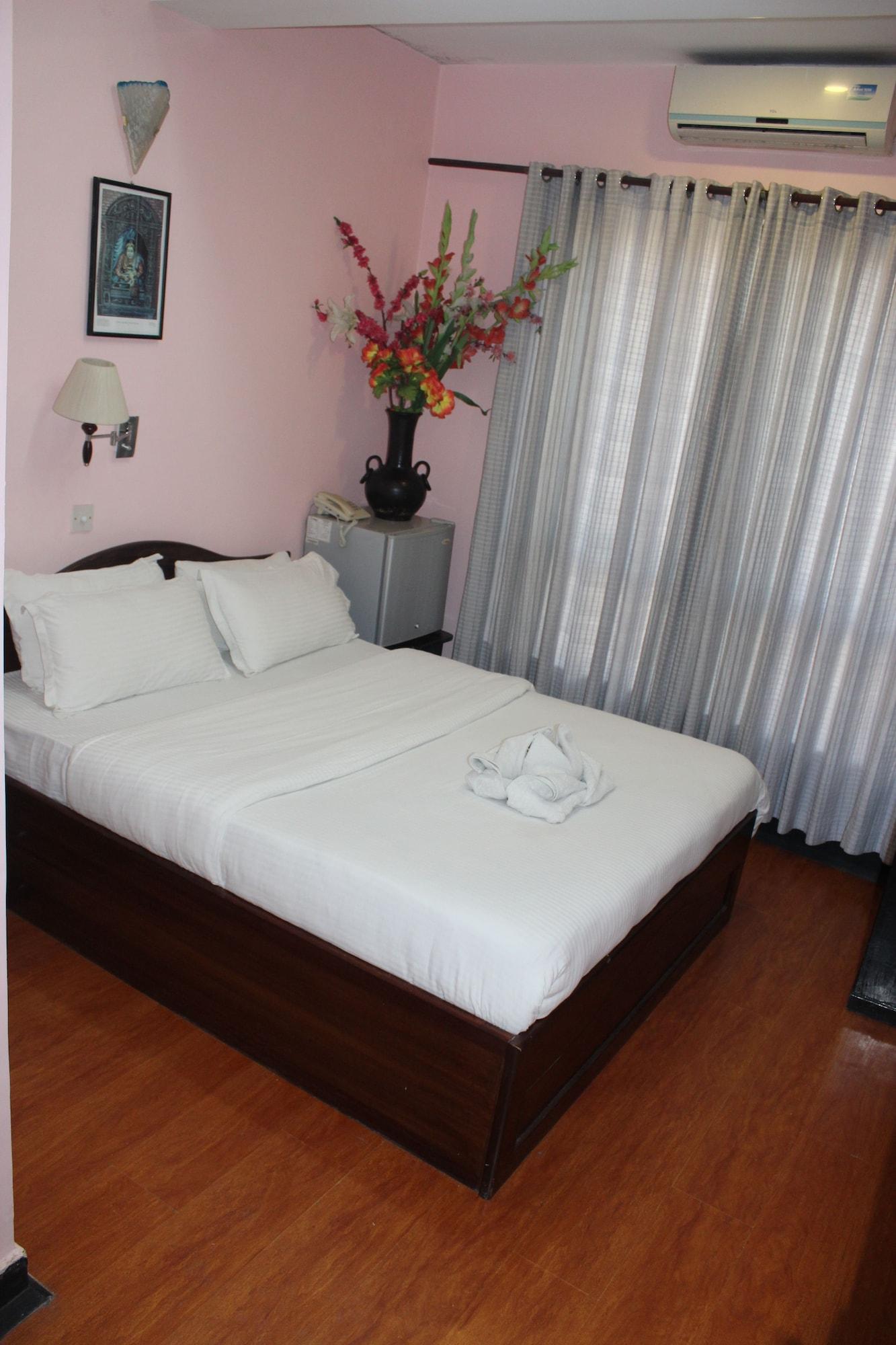 Hotel Buddha Land Катманду Экстерьер фото