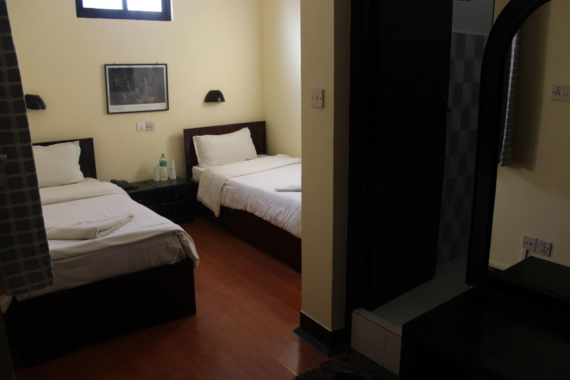 Hotel Buddha Land Катманду Экстерьер фото